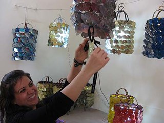 Marcas das luminárias: LOCUS N°1, designed by Bijoy Jain.