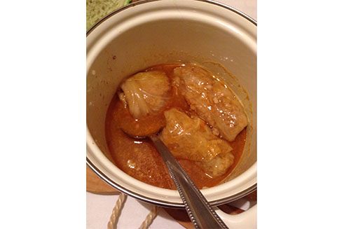 Salma: Ein typisch serbisches Gericht aus Kohl, Hackfleisch und Reis.