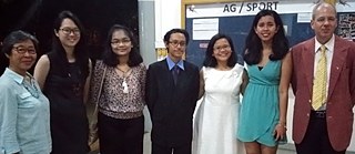 Abschlussfeier des Studienkollegs Indonesien