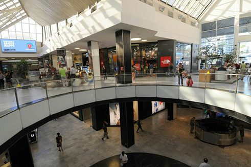 Una vista del mall Parque Arauco
