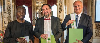 The awardees of the Goethe Medal 2016: Akinbode Akinbiyi, Juri Andruchowytsch, David Lordkipanidze 
