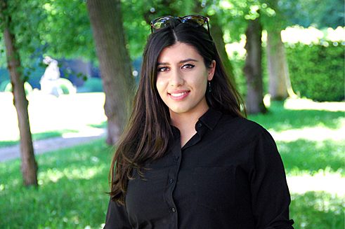 Merve Navruz, 23, Gymnasiallehramtstudentin, unterrichtete Deutsch und Mathematik in Istanbul, Türkei.