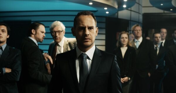 from "The Dark Side of the Moon"/"Die dunkle Seite des Mondes" (2015)