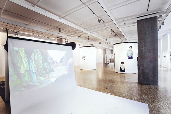 Fast Fashion: The Dark Side of Fashion