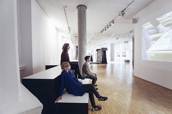 Fast Fashion: The Dark Side of Fashion