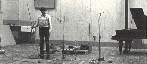 Figure 1 – Joseph Beuys and Henning Christiansen performing the ‘Celtic (Kinloch Rannoch) Scottish Symphony’ at Edinburgh College of Art, 26 to 30 August 1970. 