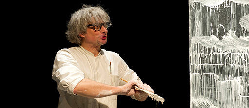 Rabenschwarz und Naseweiß