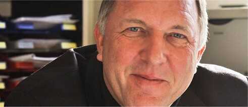 Dr. Ulrich Fuchs