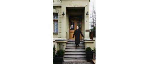 In front of hotel Begaswinkel