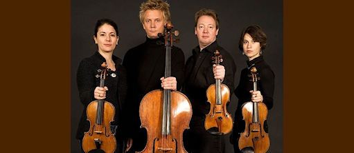 Die vier Musiker von dem Minguet Quartett
