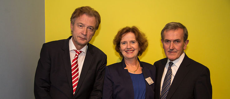 (Von links) Deutscher Botschafter in UK Dr. Ammon, Institutsleitung des Goethe-Institut London  Angela Kaya und Gründungsintendant Humboldt Forum Neil MacGregor.