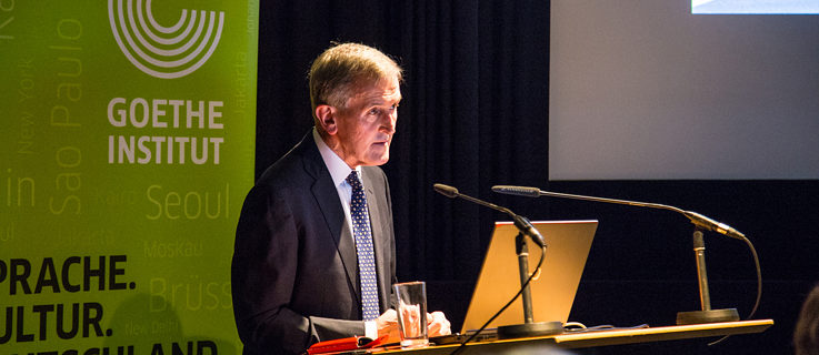 Neil MacGregor presenting the Brady Lecture 2016 