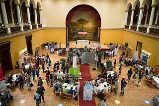 Cocktailbar Europäischer Sprachen in Budapest