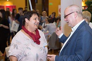 Cocktailbar Europäischer Sprachen in Budapest