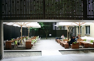 Foto (Ausschnitt) IMG_0866 (CC BY 2.0) by orphanjones, @flickr.com