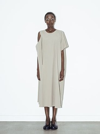 People Berlin | Makeup: Artur Galeno/ Laura Sanson | Models: Lucy und Margaryta | Viva Models