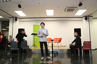 Lustspiel „Der zerbrochene Krug“ von Heinrich von Kleist, aufgeführt von den Kursteilnehmenden des Goethe-Instituts China