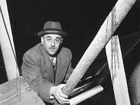 Artur Brauner during the shooting of Der 20. Juli