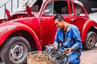 Eine Volkswagen-Insel mitten in Bogotá