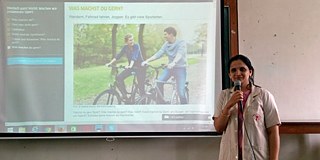 Teacher Yashashree Devdikar talks about sports acitivies with German learners