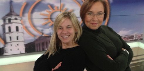 Die Journalistinnen Christina Ruta (links) und Monika Petruliene tauschten für vier Wochen ihren Arbeitsplatz. 