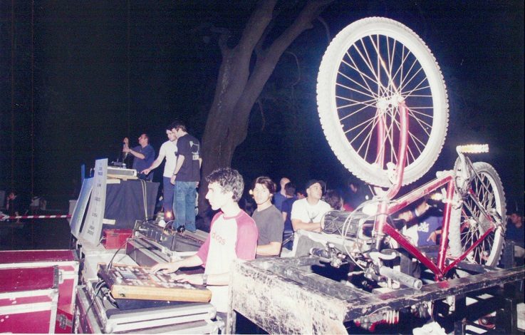 Estetoscopio. Primera Rave en Costanera Sur. 1997.