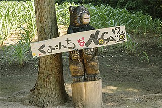 Das Haus und die Felder werden von einem Nachbarn zur Verfügung gestellt, den alle nur „Herr Bär“ nennen. Vielen, vielen Dank!