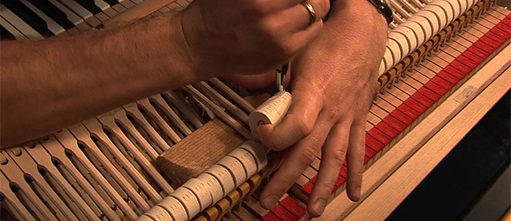 Scene from movie "PianoMania" 