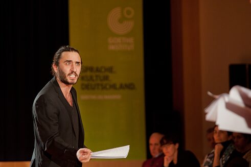 Imagen de la puesta en escena de 'El voto' Goethe-Institut Madrid