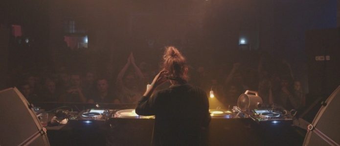 Denk ich an Deutschland in der Nacht – Sonja Moonear