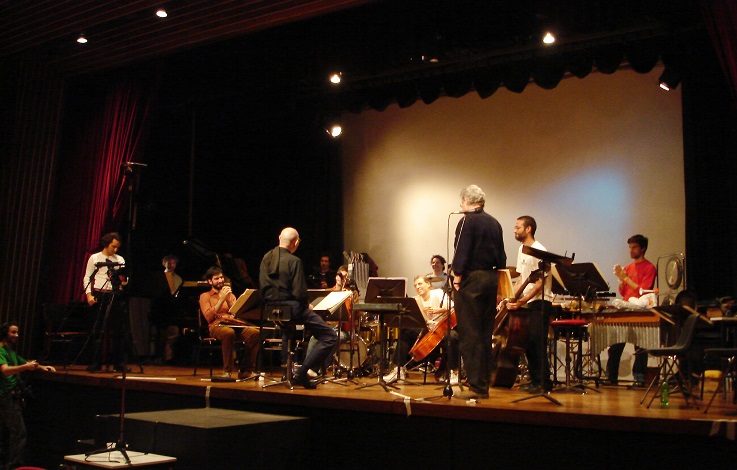 Ensayos de Mauricio Kagel en el Goethe-Institut. 2006. 