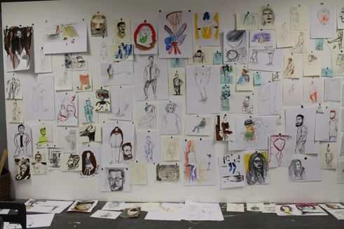 Travaux de la classe de dessin de Marina Naprushkina *foundation class École supérieure des beaux-arts Weißensee