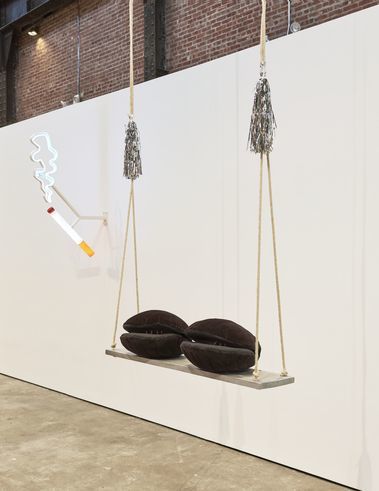 Cosima von Bonin | Ausstellungsansicht “WHO´S EXPLOITING WHO IN THE DEEP SEA?” | Gallery of Modern Art, Glasgow International Festival 2016 