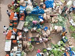 nora - chala market 2