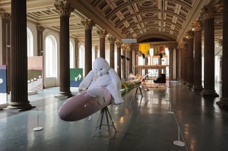 Cosima von Bonin | Ausstellungsansicht “WHO´S EXPLOITING WHO IN THE DEEP SEA?” | Gallery of Modern Art, Glasgow International Festival 2016 