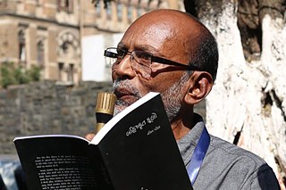 Neerav Patel at The Mumbai Tea Party - Poetry in the streets