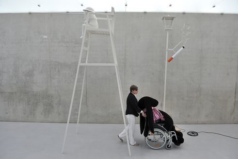 Cosima von Bonin | THE FATIGUE EMPIRE, 2010 KUNSTHAUS BREGENZ