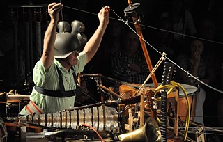 Zwei Mann Orchester: Mauricio Kagel en el Teatro Colón. 2012.