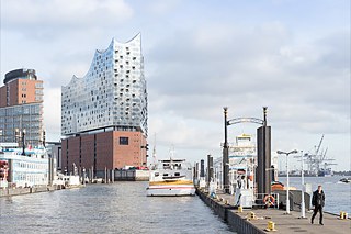 Die Elbphilharmonie im Herbst 2016