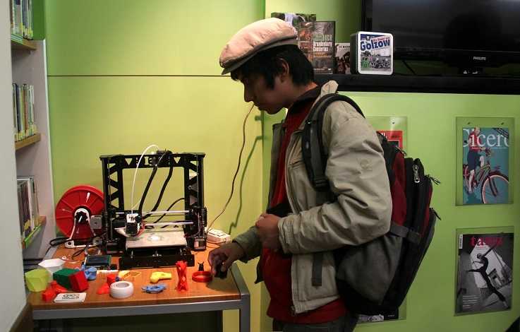 "Makerspace", Workshop con Julia Bergmann. Goethe-Institut Córdoba, 2016