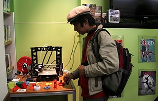 "Makerspace", Workshop con Julia Bergmann. Goethe-Institut Córdoba, 2016