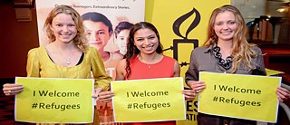 Annika Blau, Clara Williams-Roldan and Hattie Archibald at the Australian premiere of Cast from the Storm in September 2016.