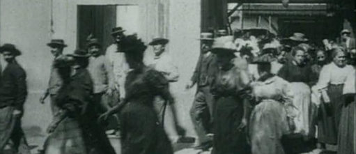 „Arbeiter verlassen die Fabrik“ 