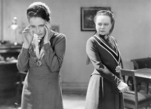 Mädchen in Uniform &copy; Kuva: Kavi Mädchen in Uniform