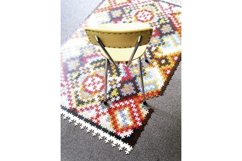 Katrin Sonnleitner, Puzzle Persian Carpet, 2007–2009 © ifa