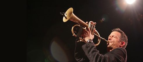 Nghệ sĩ trumpet Till Brönner, một trong những nghệ sĩ Jazz Đức đương đại nổi tiếng nhất thế giới 