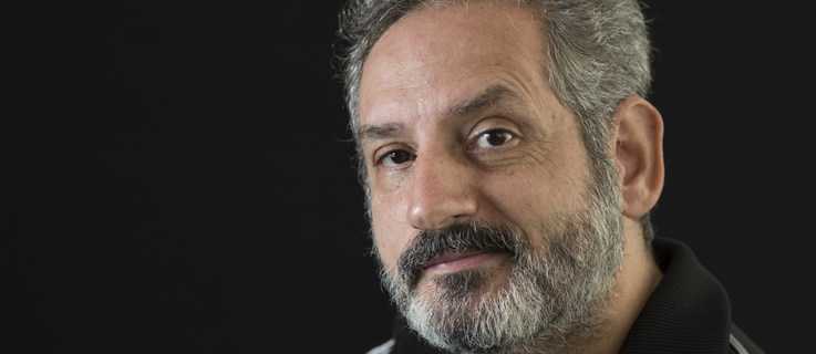 Ebal Bolacio, professor de alemão da UERJ
