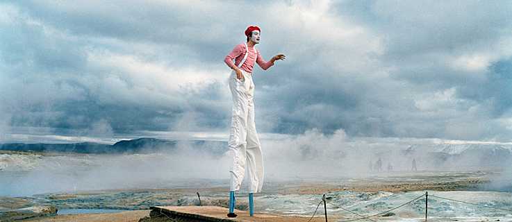 Der Clown in Island ist Teil einer Fotoserie über das Zirkusleben 