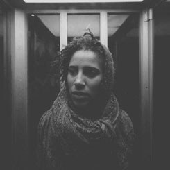 Florence Blain © © Florence Blain www.theatrenullepart.ca