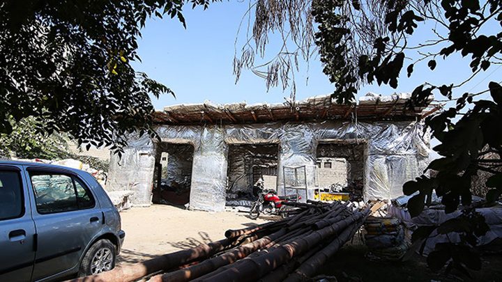 HOUSES FROM PLASTIC WASTE 